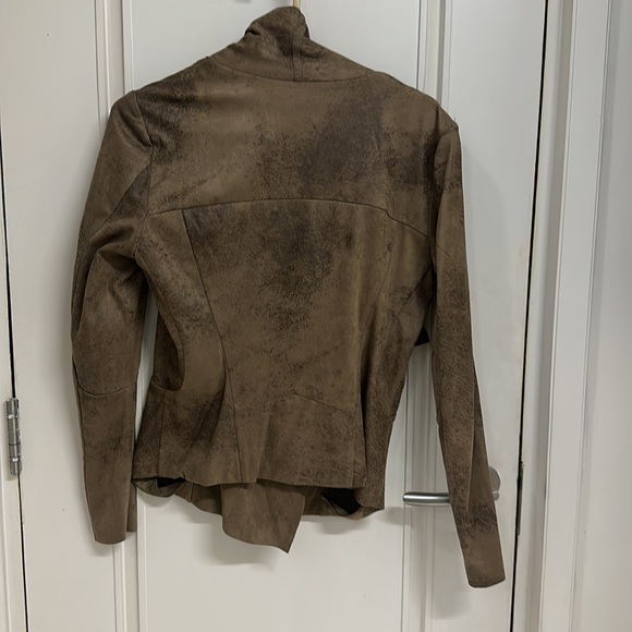 ZARA Faux Suede short jacket in Chocolate Brown with zip in Size L! Super soft! - Picture 5 of 10